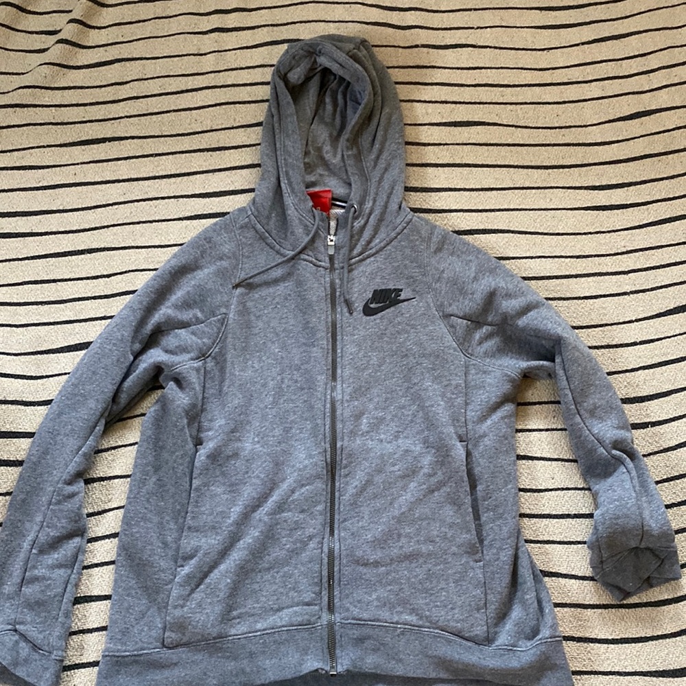 Men’s Nike zip up hoodie